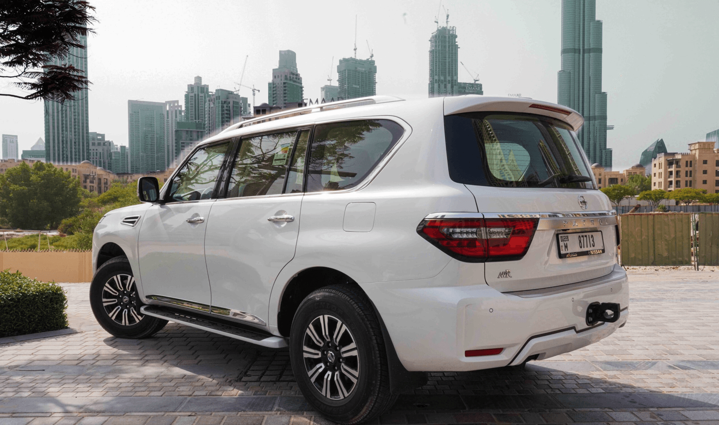 Nissan Patrol 2022 ( White ) - CullinanDXB